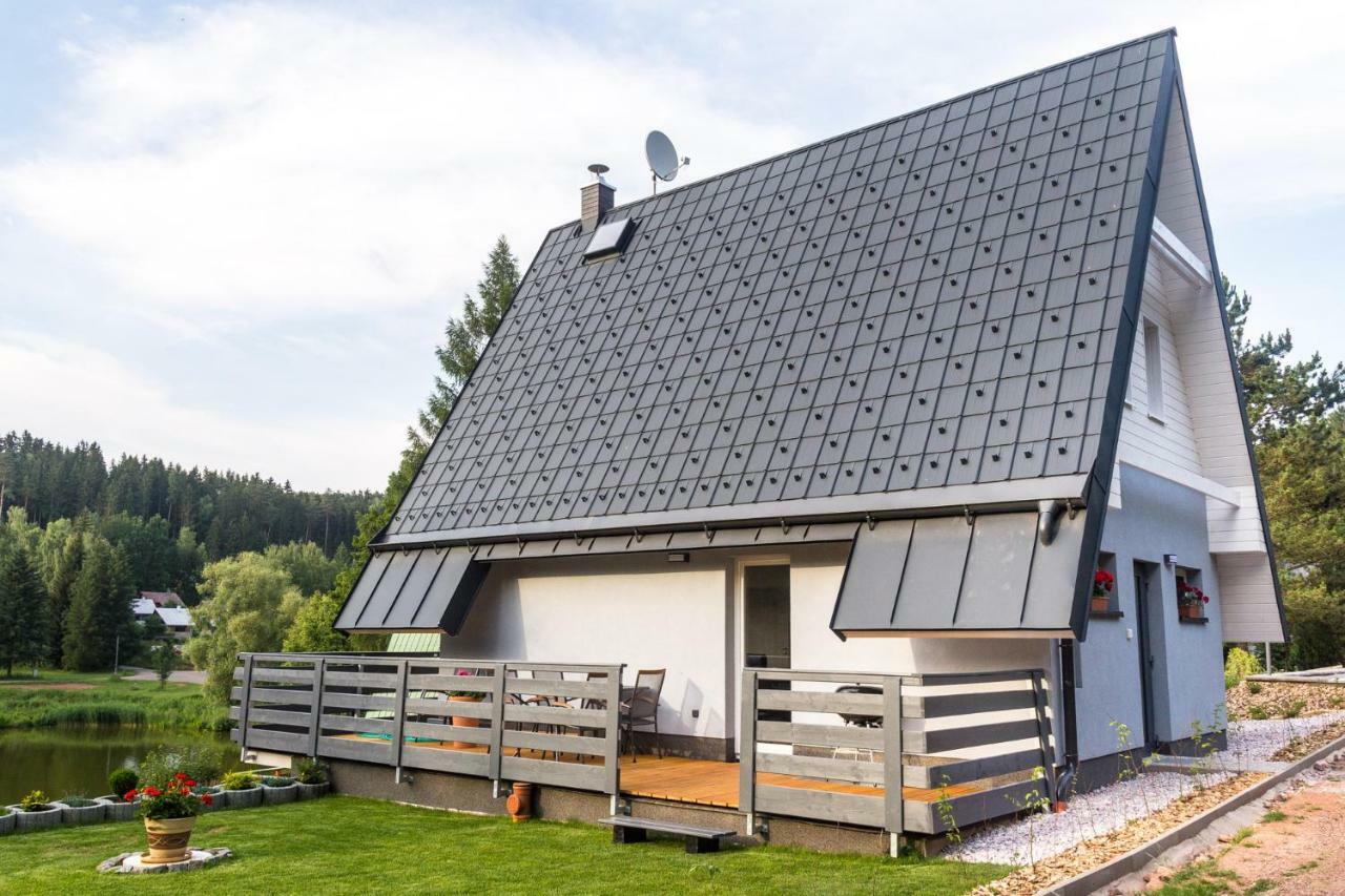Prazdninovy Dum Dolce II Villa ทรุตนอฟ ภายนอก รูปภาพ