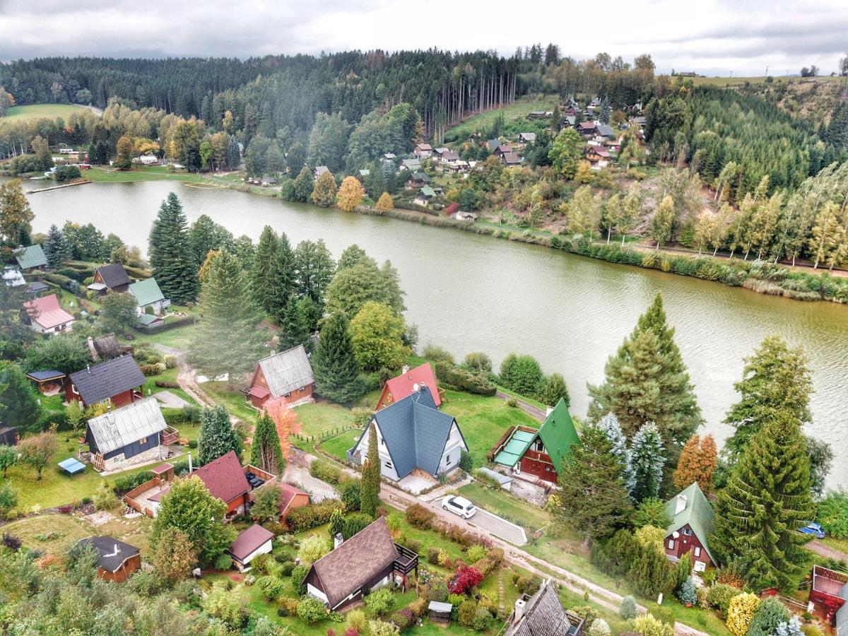 Prazdninovy Dum Dolce II Villa ทรุตนอฟ ภายนอก รูปภาพ